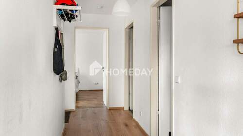 Flur 2 - 