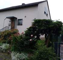 Von Privat: Familienfreundliches Einfamilienhaus Oberursel-Stierstadt