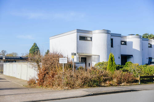 Außenansicht - 4 Zimmer Reihenendhaus zum Kaufen in Bielefeld