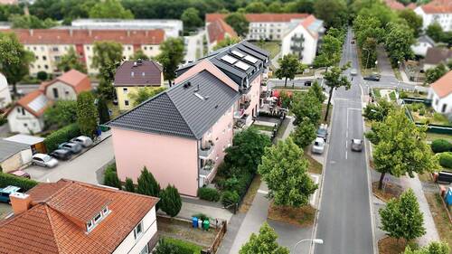 6 Stellplätze auf dem Hof - Mehrfamilienhaus, Wohnhaus mit 540,00 m² in Wildau zum Kaufen