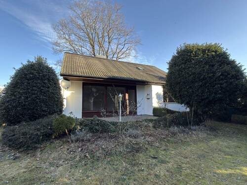 Rückwärtige Hausansicht - 5 Zimmer Einfamilienhaus zum Kaufen in Uetersen