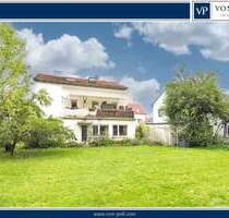 Sanierungsbedürftiges Zweifamilienhaus mit Wintergarten und viel Platz im Grünen - Gräfelfing / Lochham