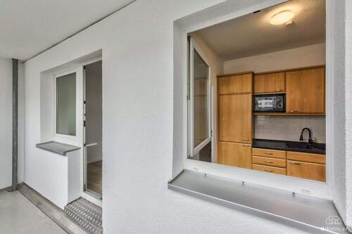 Das Snack-Fenster zum Balkon - 