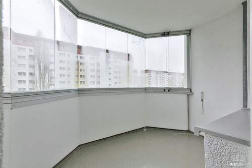 Geschlossene Schiebefenster - 