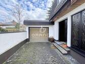 Stellen Sie Ihr Auto doch direkt vor der Garage ab... - 4 Zimmer Einfamilienhaus in Oberasbach