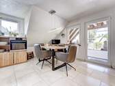 Ausblick zur Terrasse - 