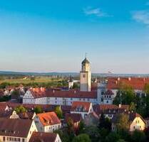 Rentable Denkmalimmobilie in gefragter Lage von Oettingen zu verkaufen - Oettingen in Bayern