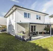 Elegantes Wohndomizil mit großzügigem Grundstück und hochwertiger Ausstattung - Schönefeld Rotberg