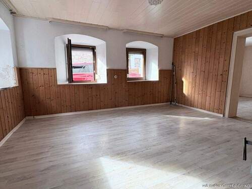 VUB0002350-4 - Einfamilienhaus mit 103,00 m&sup2; in Höchstädt im Fichtelgebirge zum Kaufen