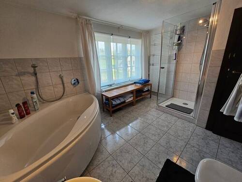 OG Badezimmer - 