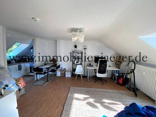 Wohnzimmer innen 1 - 2 Zimmer Etagenwohnung in Norderstedt