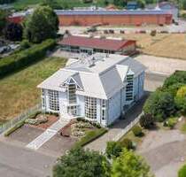 Vielseitiges Gewerbeobjekt mit Blick auf den Kaiserstuhl (inklusive Betreiberwohnung) - Ihringen / Wasenweiler