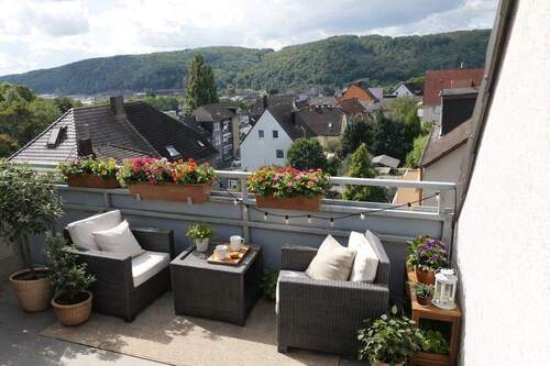 1.Loggia mit Weitsicht - VIER LOGGIEN - Sonne von früh bis spät! Ca. 96 m² 4- Zimmer-Dachgeschosswohnung in HA-Boelerheide