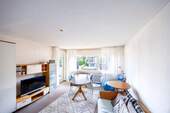 Wohnzimmer - 3 Zimmer Etagenwohnung zum Kaufen in Marbach am Neckar