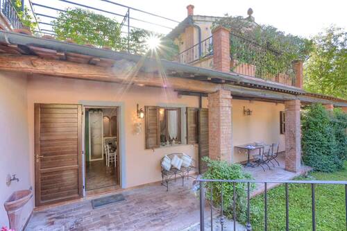 Bild 2 - 4 Zimmer Etagenwohnung zum Kaufen in Sassetta