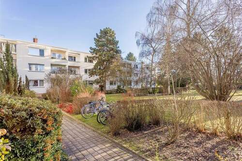 Herrliche Wohnanlage - 3 Zimmer Etagenwohnung zum Kaufen in Berlin