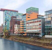 Flexibler Desk im Medienhafen Düsseldorf - 247 Zugang & Netzwerk