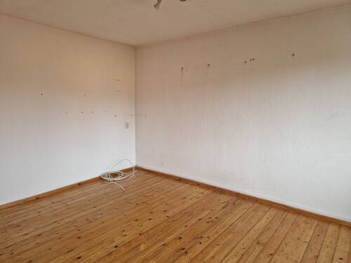 Zimmer 2 - 