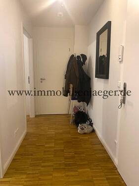 Flur Abst. - 