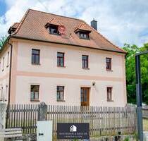 Besonderes Wohnhaus mit Charme - ehemaliges Gemeindehaus, vielseitig nutzbar - Königstein / Kürmreuth