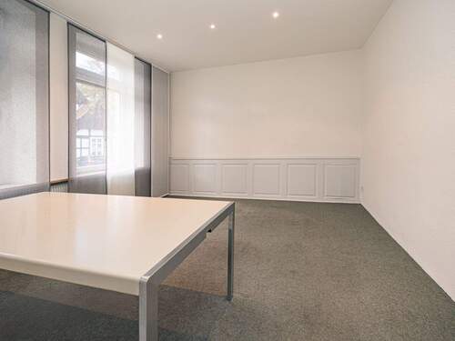 Büro 1 (EG links) - 