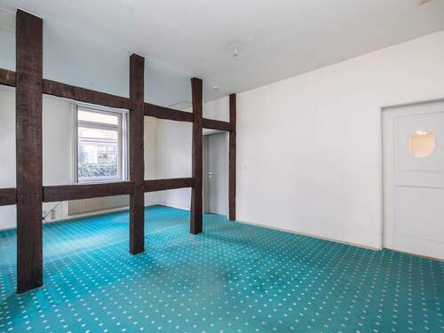 Büro 2 (EG links) - 