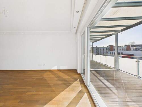 Wohnen - Etagenwohnung mit 124,00 m&sup2; in Landshut zum Kaufen