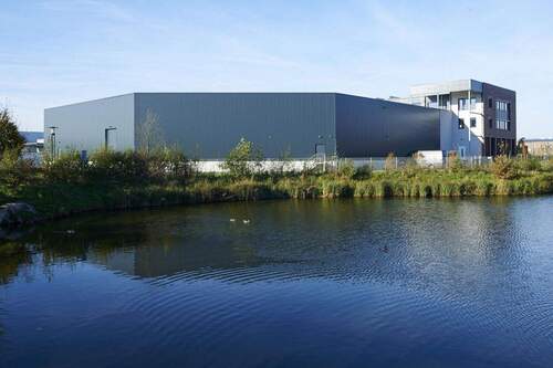 Außenansicht - Halle in Willich