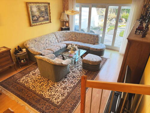 Wohnzimmer - 5 Zimmer Reihenmittelhaus zum Kaufen in München