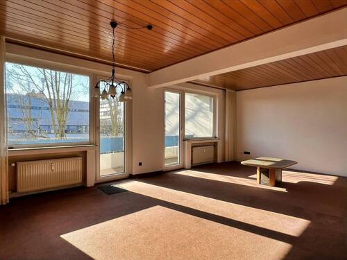 Wohnzimmer - 3 Zimmer Etagenwohnung in Leverkusen