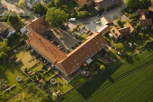 Ansicht von oben - Wohnen in idyllischer Lage - 285.000,00&nbsp;EUR Kaufpreis, ca.&nbsp; 129,00&nbsp;m&sup2;&nbsp;Wohnfl&auml;che