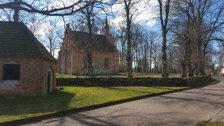 Dorfkern
- Grundstück zum Kaufen in Lewitzrand