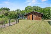 ... mit Gartenhaus ... - 