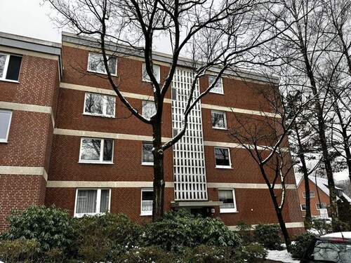 Außen - 3-Zimmer-Wohnung mit Balkon in ruhiger Lage in Hamburg-Rissen