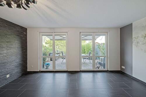 Terrassenblick (Kaminofen befindet sich auf der linken Giebelwand) - 