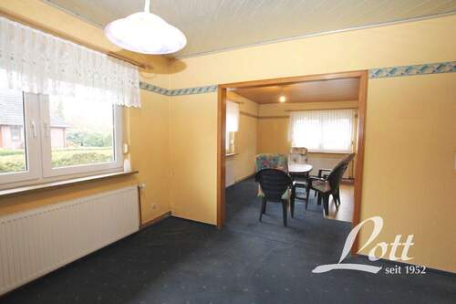 Wohn- und Esszimmer - 