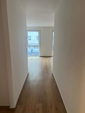 offene Diele 1 - 4 Zimmer Etagenwohnung zur Miete in Düsseldorf