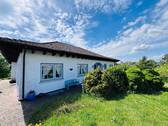 mit Viel Platz - Einfamilienhaus mit Weitblick & Einliegerwohnung im Grünen