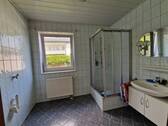 Badezimmer - EG - 