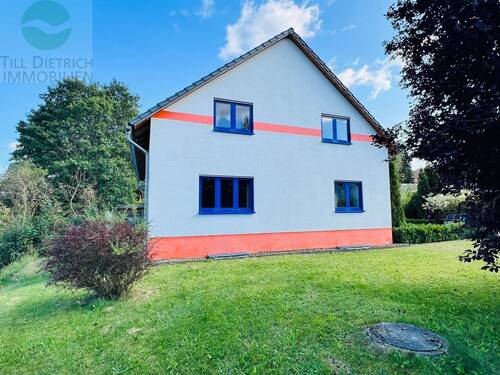Straßenansicht - Mehrfamilienhaus, Wohnhaus mit 220,00 m² in Geraberg zum Kaufen