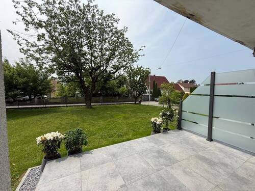 garten-mit-terrasse.jpg - 