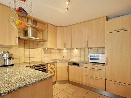 Separate Küche - Reihenmittelhaus mit 165,00 m&sup2; in Leinfelden-Echterdingen-Stetten zum Kaufen