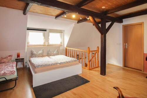 Schlafzimmer 2.OG WE2 - 