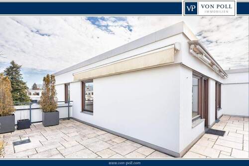 Titelbild - Obermenzing: Dachterrassenwohnung mit Penthouse-Charakter und Entwicklungsspielraum