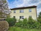 Außenansicht Wohnhaus - 