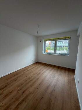 Hauptschlafzimmer mit Ankleide - 