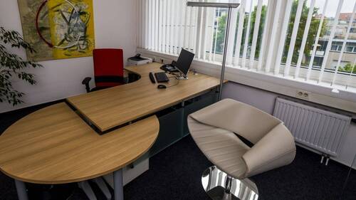 Büroraum - Büro zur Miete in Stuttgart