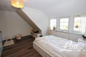 Schlafzimmer Dachgeschoss Hauptgebäude - 