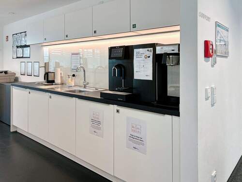Property Image 6 - 