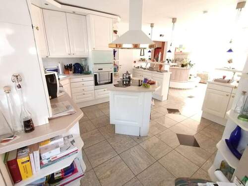 Küche mit Kochinsel - 